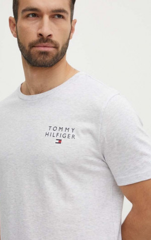 PÁNSKÉ TRIČKO TOMMY HILFIGER UM0UM02916